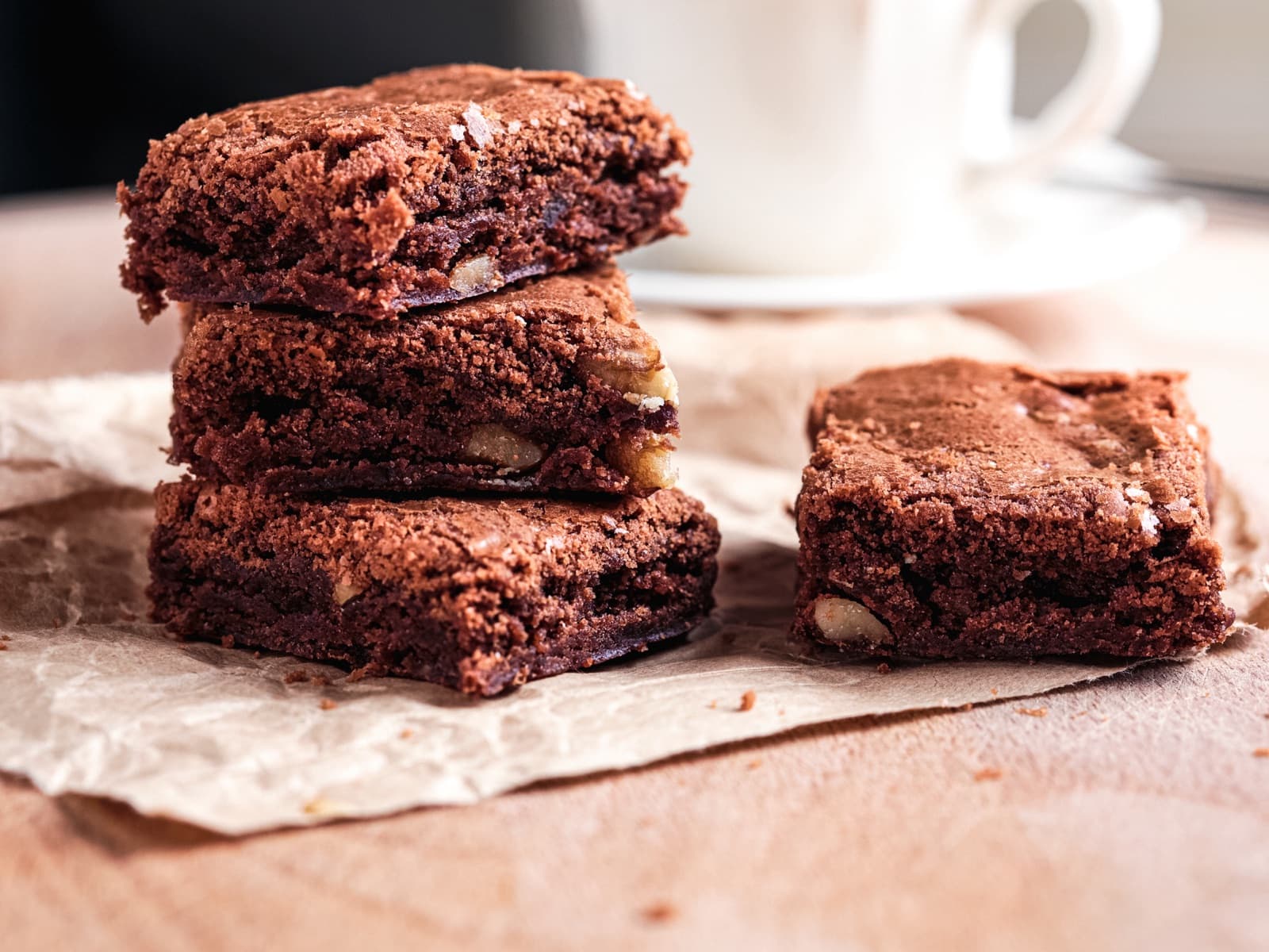 Box met vers gebakken brownies